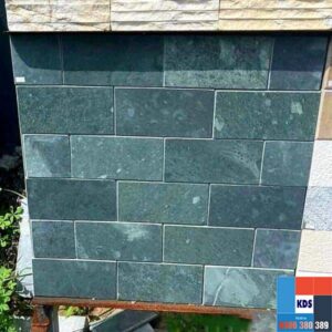 Da-op-tuong-xanh-reu-mai-vat-10x20