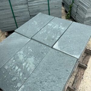 đá xanh rêu mài thô tinh 30x60x2