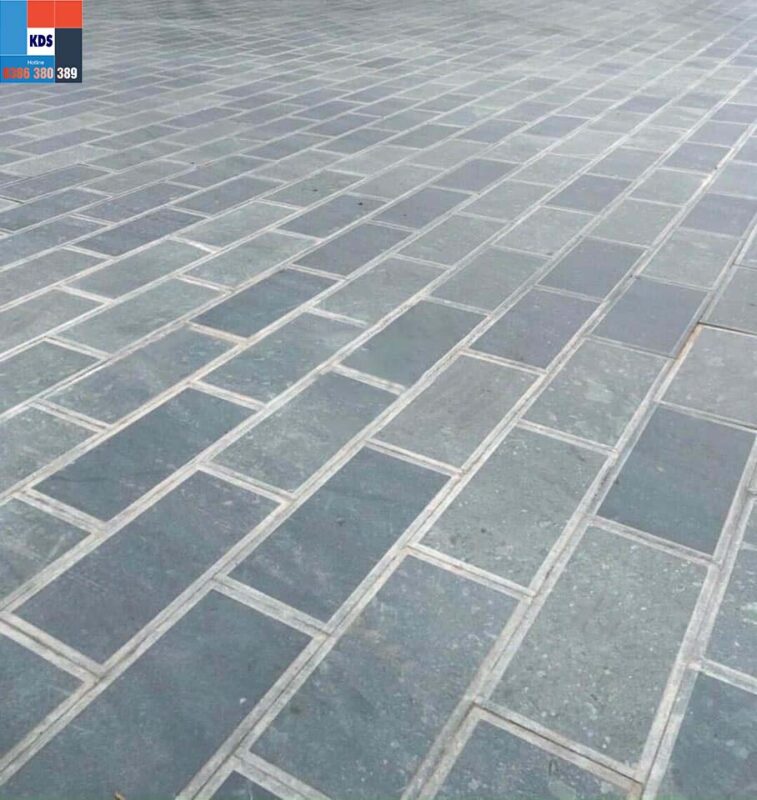 đá xanh rêu thanh hóa mài thô cà viền lát sân